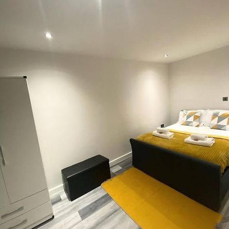 Vibrant 2 Bedroom Apartment - Bhx Airport Sheldon  Exterior foto