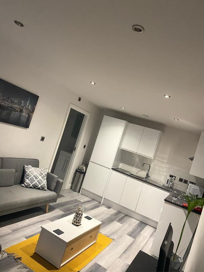 Vibrant 2 Bedroom Apartment - Bhx Airport Sheldon  Exterior foto